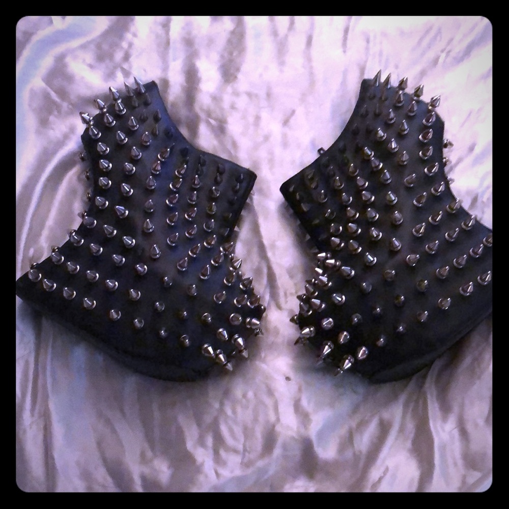 🖤 Jeffrey Campbell Black Spiked Booties 🖤